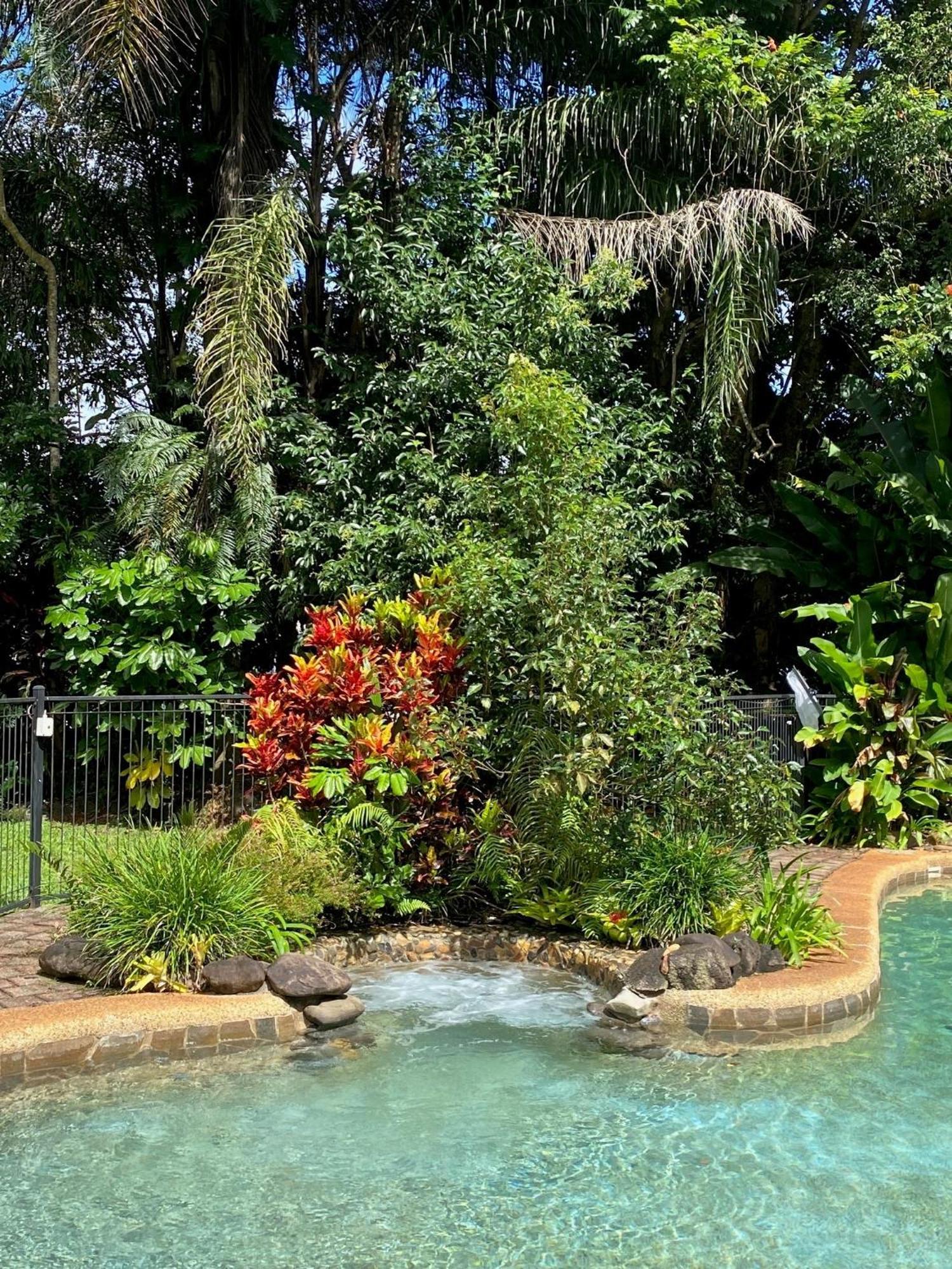 Malanda Lodge Exterior photo